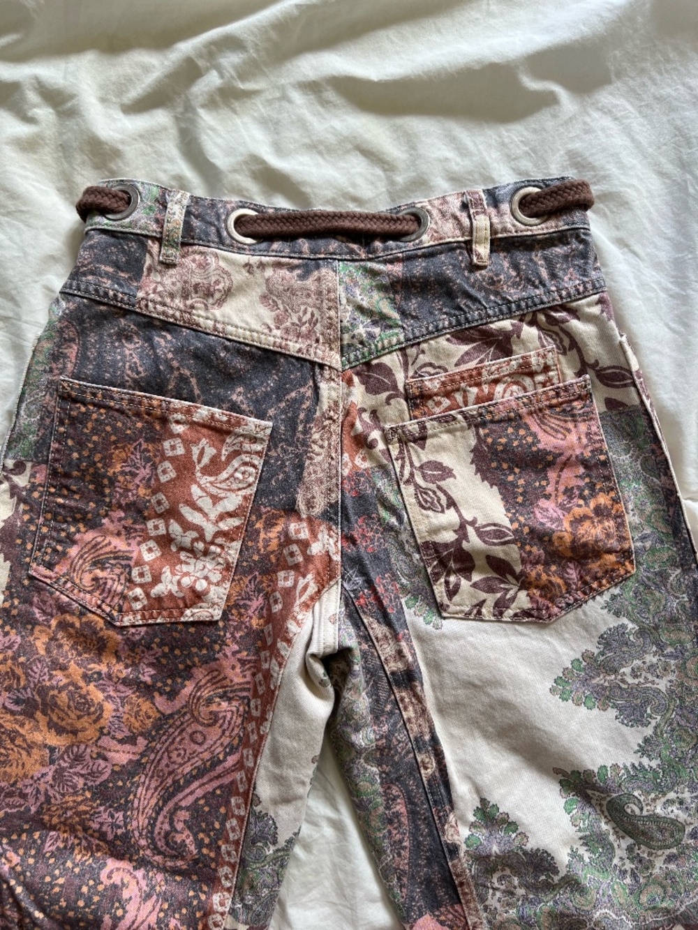 Free People Moxie Printed Brown Combo / Brn Motif Pull-On Barrel Jeans W 27 S - Picture 6 of 16